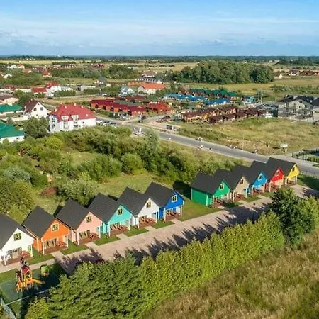 度假居 Not Far From The Sea In *